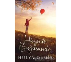Hüznün Buğusunda - Hülya Demir - Cinius Yayınları